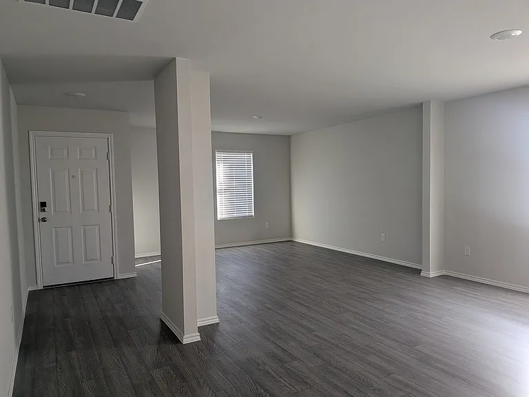 868 Eagles Nest Dr — Photo 12
