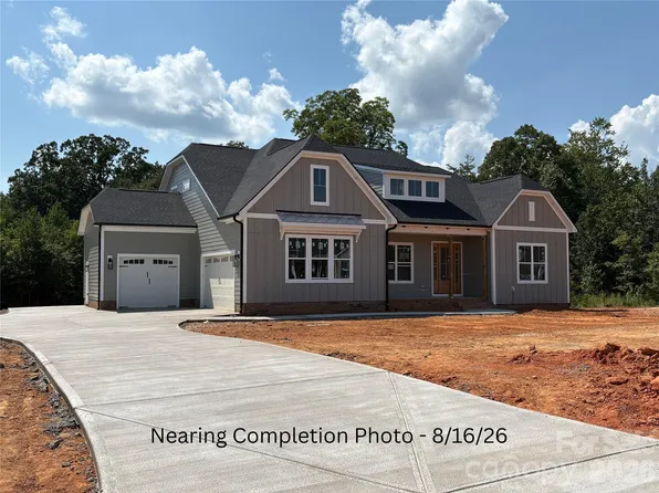 1264 Sage Pine Cir #15, Clover, SC 29710