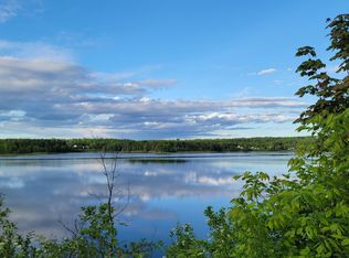 26&27 Main St, Calais, ME 04619