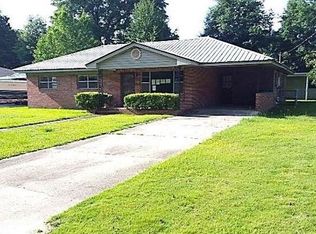 205 Dawson St, Brewton, AL 36426