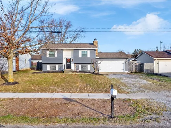 208 Jones Rd, Wellington, OH 44090