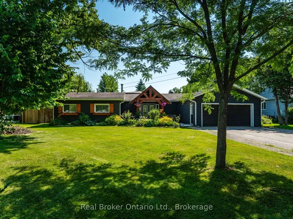 2307 Somers Blvd, Innisfil, ON L9S 2E8