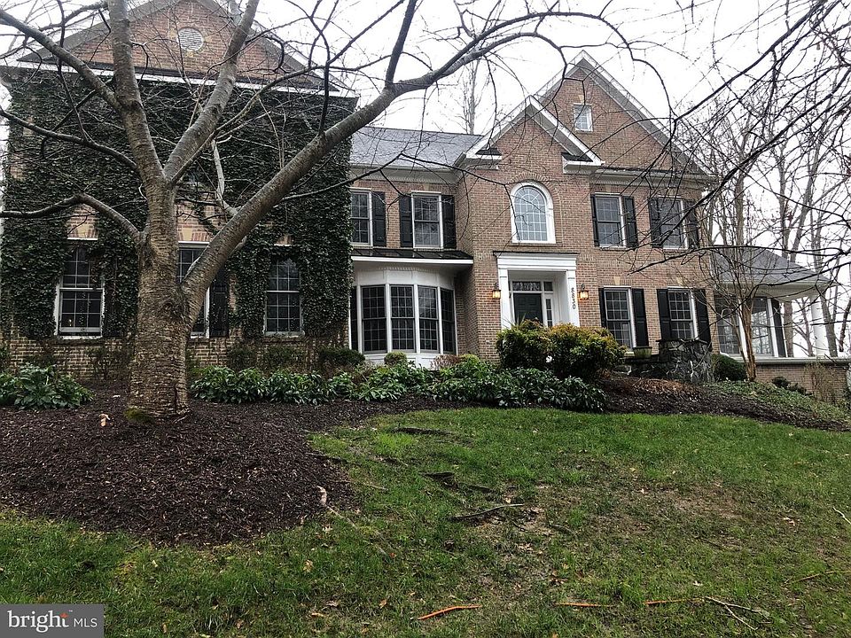 1st image of 8830 Eggert Dr