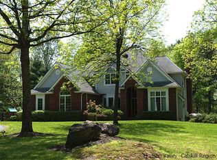 78 Deer Run Rd, Red Hook, NY 12571