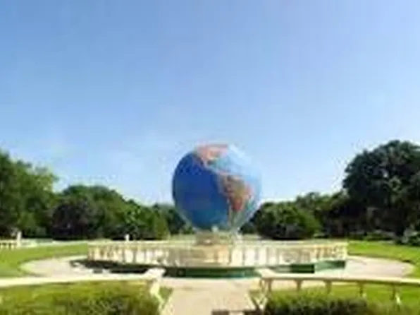 2459 Columbia Dr, Clearwater, FL 33763