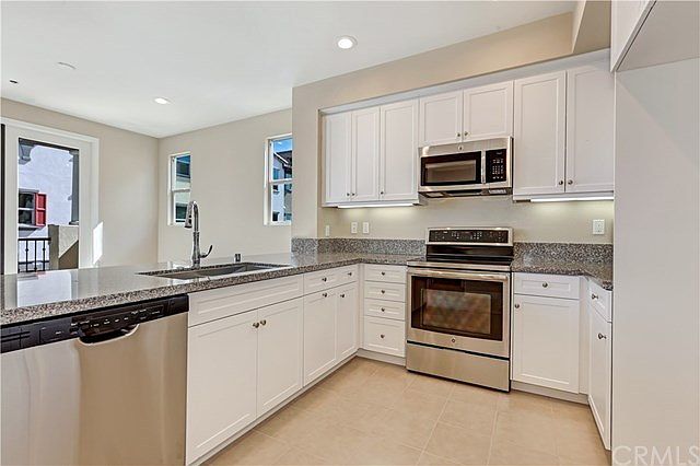 Kitchen pictures of Model Home- not actual home