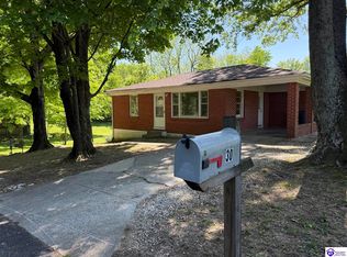 30 Russell Rd, Vine Grove, KY 40175
