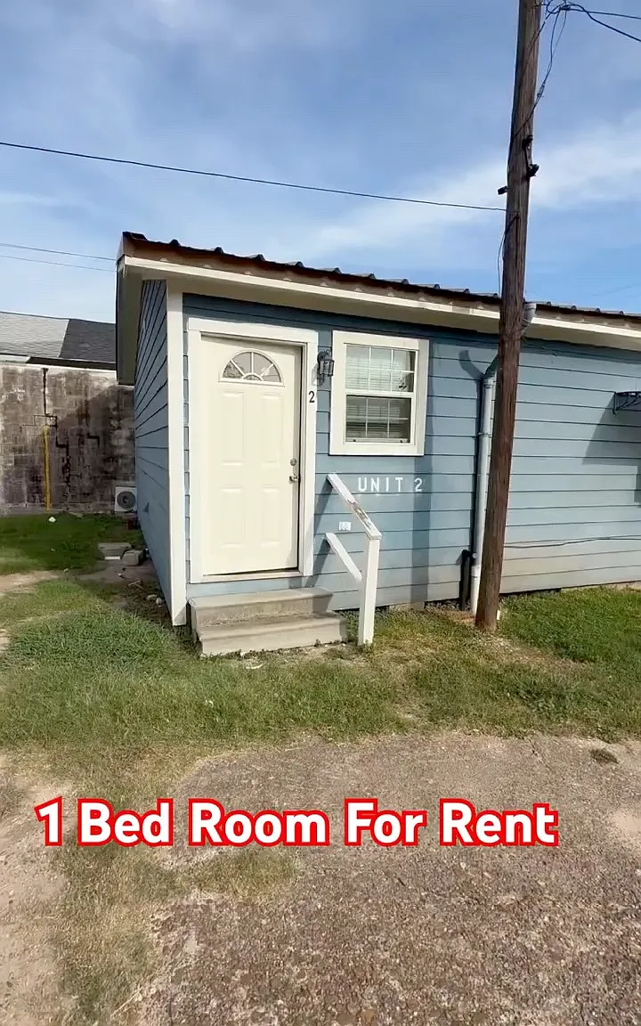 1 bed, 450 sqft, $885 — Photo 1