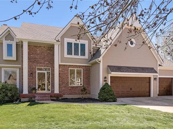4707 W 139th Ter, Overland Park, KS 66224