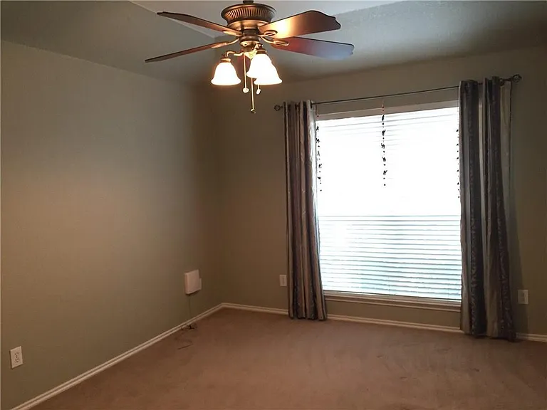 1546 Bradford Trace Dr — Photo 11