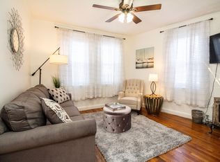 191 Kent St APT 1, Brookline, MA 02446