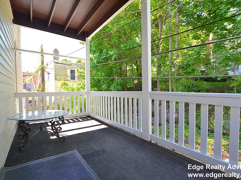 548 Washington St #2 — Photo 12