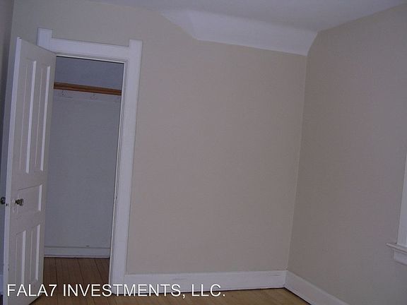 3rd image of 2761A N Holton St