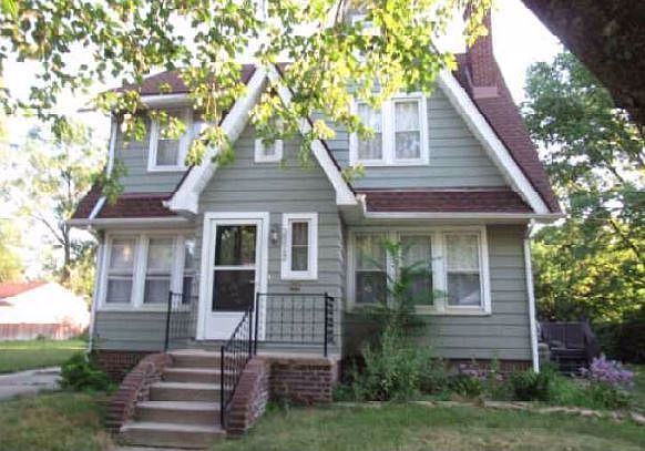 1st image of 35342 Ash St