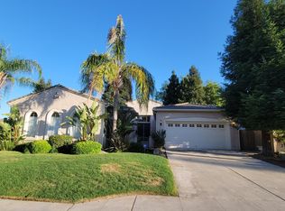 2683 E Solar Ave, Fresno, CA