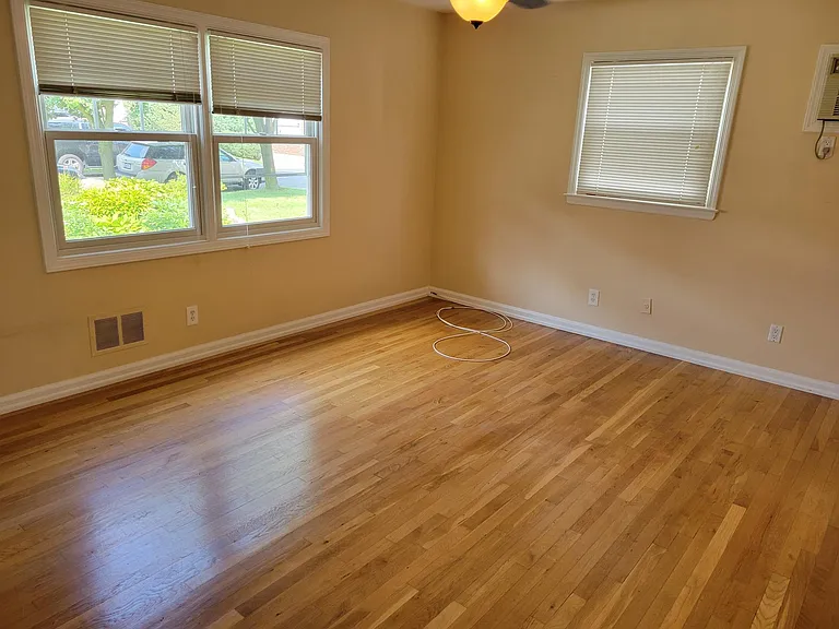 115 Rockwell St #1 — Photo 7