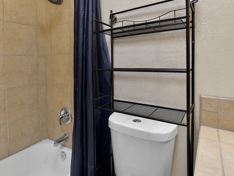 831 E Hedrick Dr #2 — Photo 33