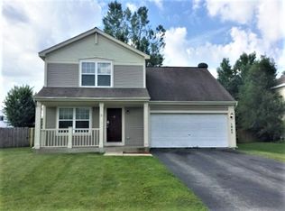 1045 Golden Oaks Pkwy, Aurora, IL 60506