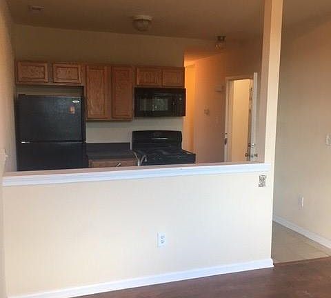 5th image of 441 E Girard Ave Fl 2nd
