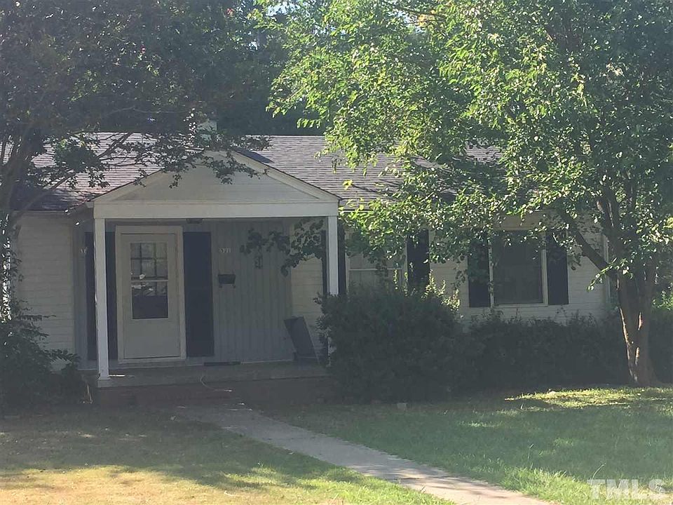 2nd image of 520 W Weatherspoon St