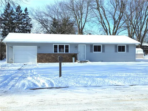 1212 Perry Street, Chippewa Falls, WI 54729