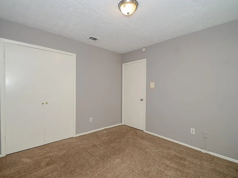 8319 Bird Run Dr — Photo 30