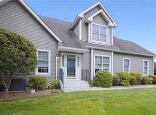 50 Seal Island Rd, Bristol, RI 02809
