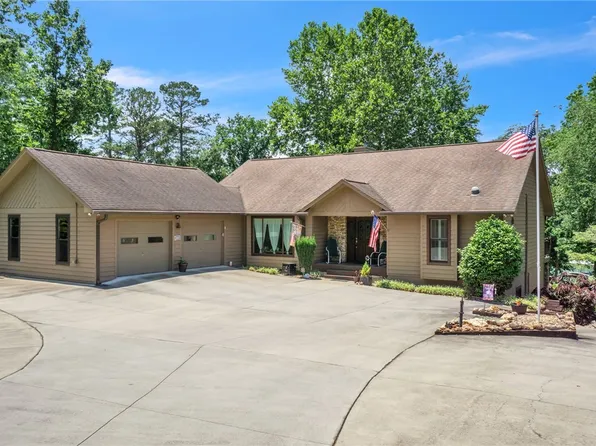 4711 Great Oaks Dr, Anderson, SC 29625