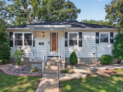 1916 Lemon Street Dr, Highland, IL, 62249