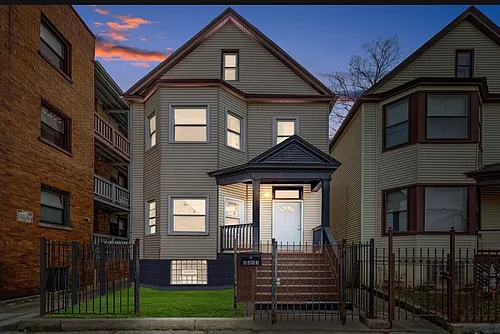 3053 E 79th St #1 Photo 1 3053 E 79th St #1 Photo 1