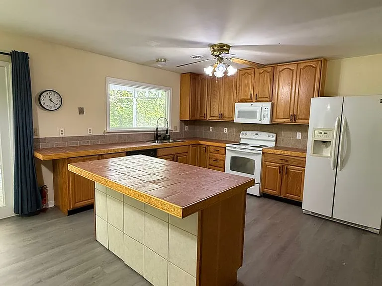 5600 Pear Cottage Ln — Photo 7