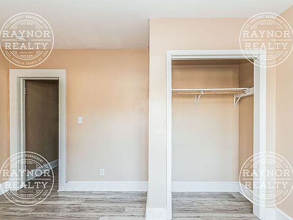 5th image of 641 Kenwood Ave #B