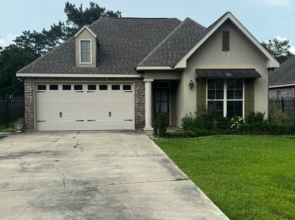 39370 Meadow Ridge Ln, Ponchatoula, LA 70454