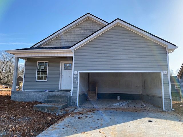 1st image of 207 Chalet Cir