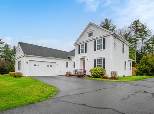 27 Bantry Rd, Simsbury, CT 06070