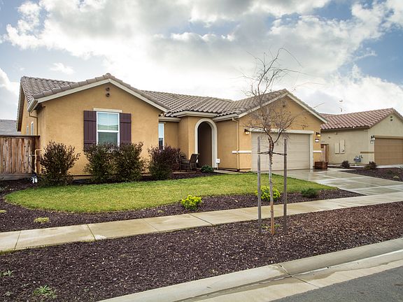 3rd image of 1752 Bromley Ct
