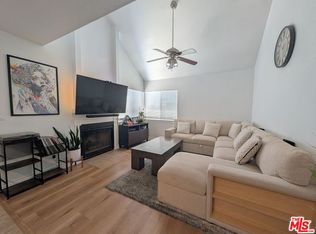 11826 Loma Dr APT 105, Whittier, CA 90604