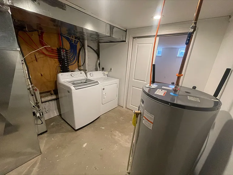2044 Pierce St — Photo 10