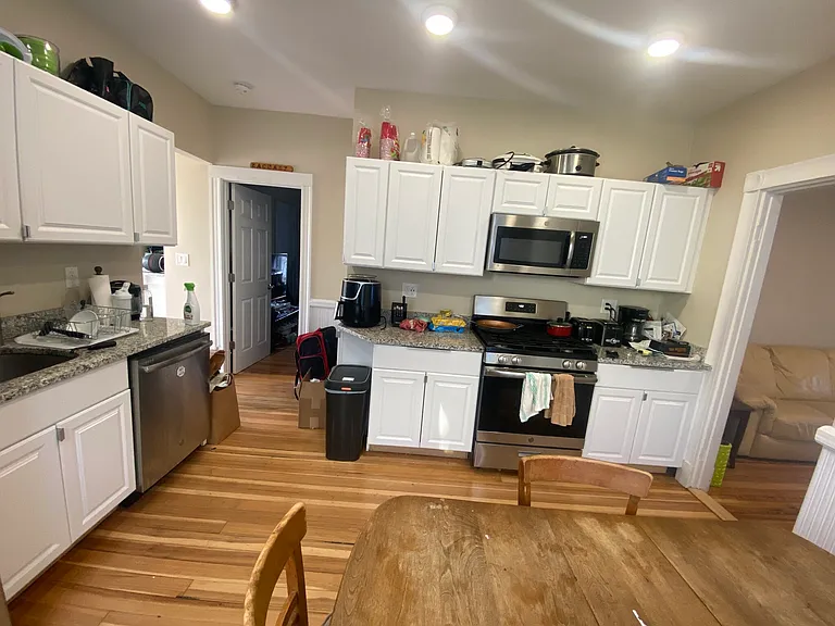 346 Summer St #1 — Photo 6