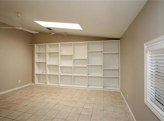 4th image of 4601 Ramsey Ave #B