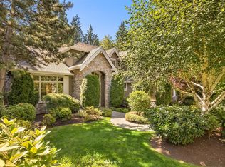 13054 Trail Heights Ct NE, Bainbridge Island, WA 98110