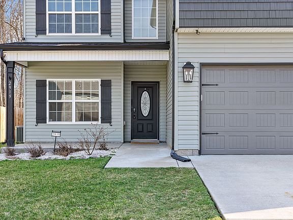 3rd image of 2919 Teakwood Dr