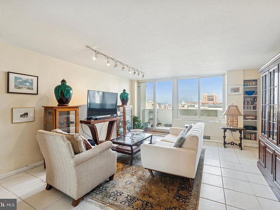 1st image of 604 S Washington Sq APT 2308