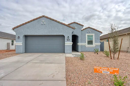 3 bed, 2.0 bath, 1553 sqft, $1,675 — Photo 1