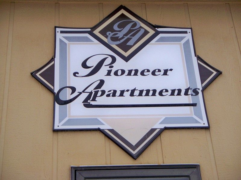Corner of 5th and Hoback