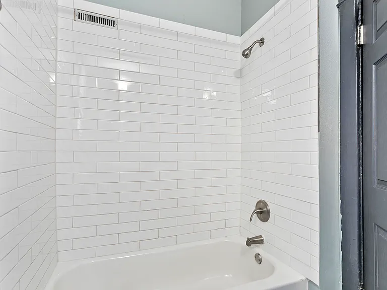 4121 Holly St #2 — Photo 18