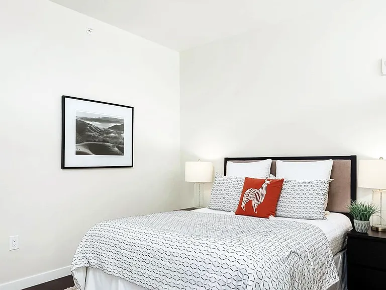 590 1st Ave S #515 — Photo 5