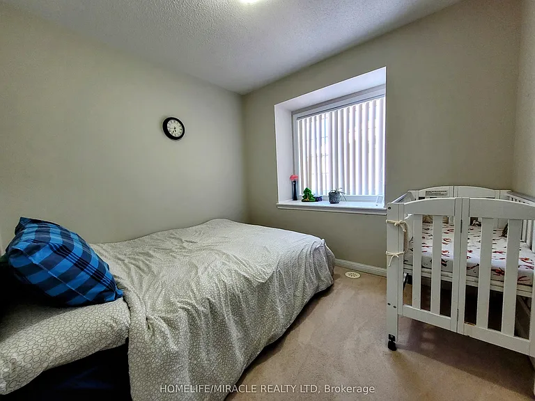 34 Donomore Dr — Photo 24