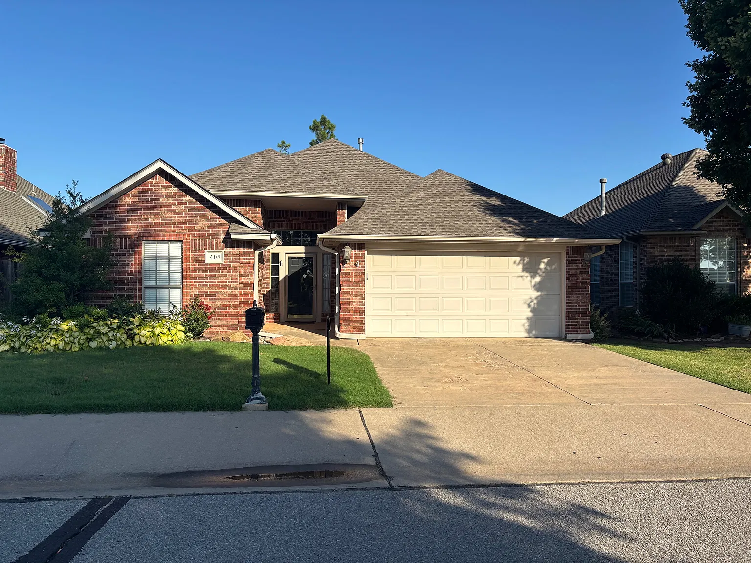 3 bed, 1808 sqft, $1,800 — Photo 2