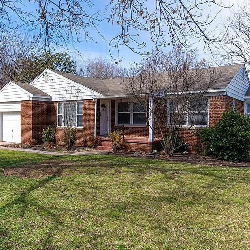 1201 Huntington Way — Photo 36